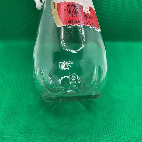 Vintage Glass Log Cabin syrup pitcher 9" - Picture 5 of 6